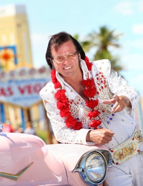 Elvis Impersonator and Las Vegas Sign